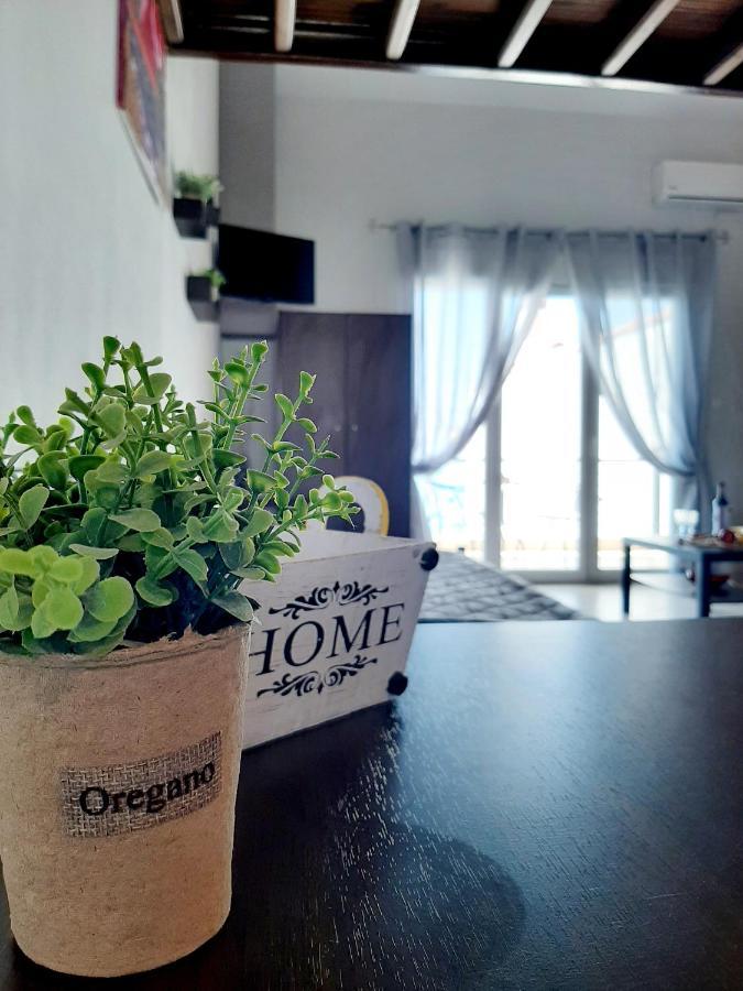 니키티 Christina'S Sea House 아파트 외부 사진