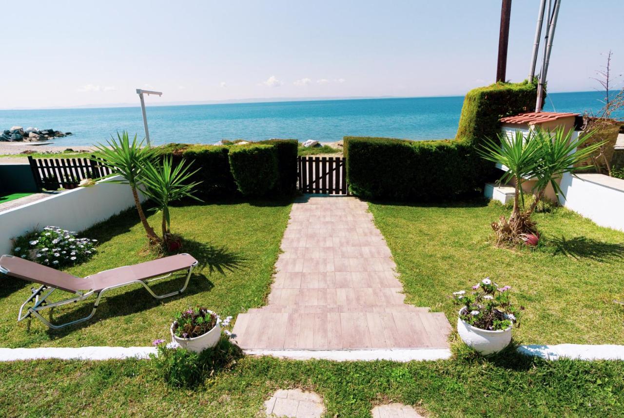 니키티 Christina'S Sea House 아파트 외부 사진